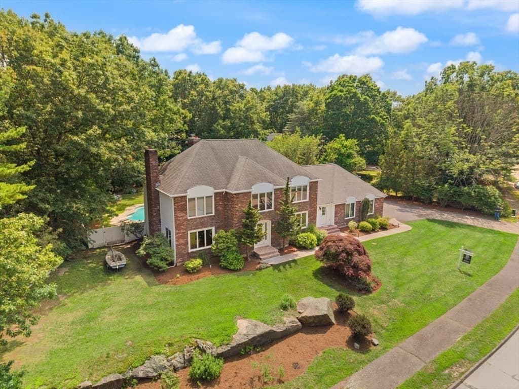 48 Castle Dr, Sharon MA 02067 photo 39