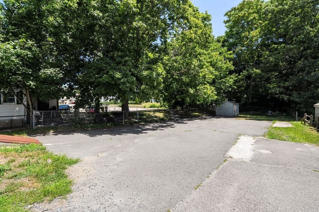 415 Danforth St, Taunton MA 02780 photo 32
