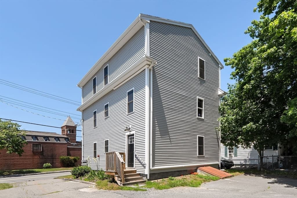 415 Danforth St, Taunton MA 02780 photo 30