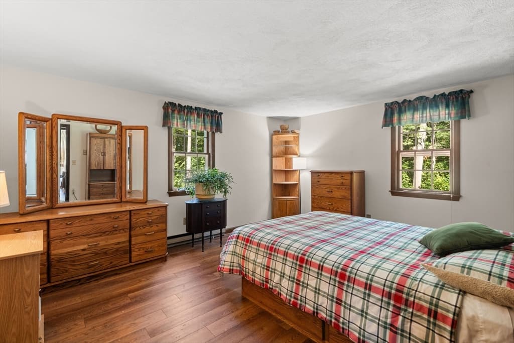 Single Family Residence at 88 Upland Rd, Plympton MA 02367, Plympton, photo 13 of 42