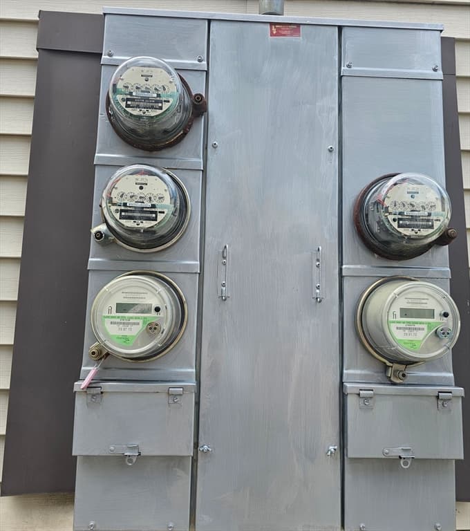 3 Family - 3 Units Up/Down at 38 Browning Ave,, Boston MA 02124, Boston, photo 16 of 21