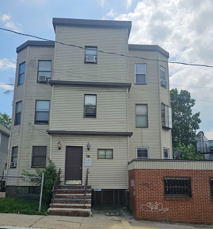 38 Browning Ave,, Boston MA 02124