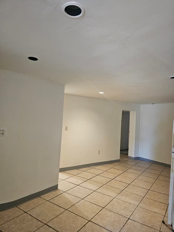 3 Family - 3 Units Up/Down at 38 Browning Ave,, Boston MA 02124, Boston, photo 19 of 21
