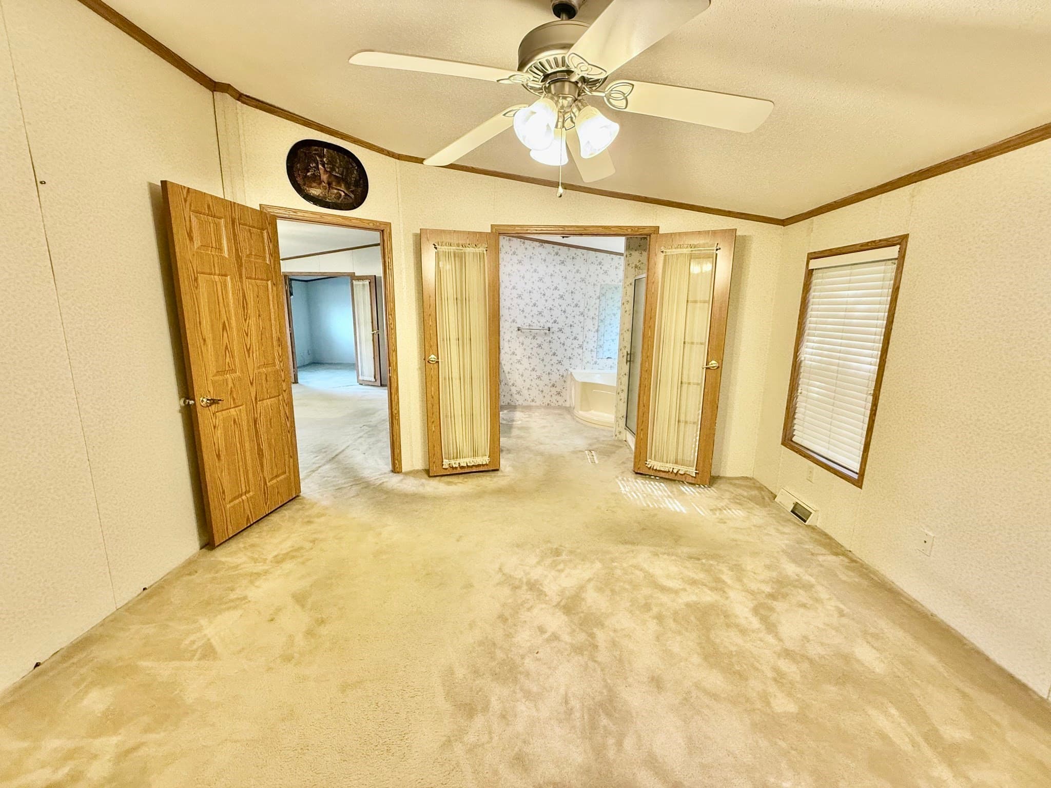 Mobile Home at 22 Sunnydale Cir, Brimfield MA 01010, photo 23 of 32