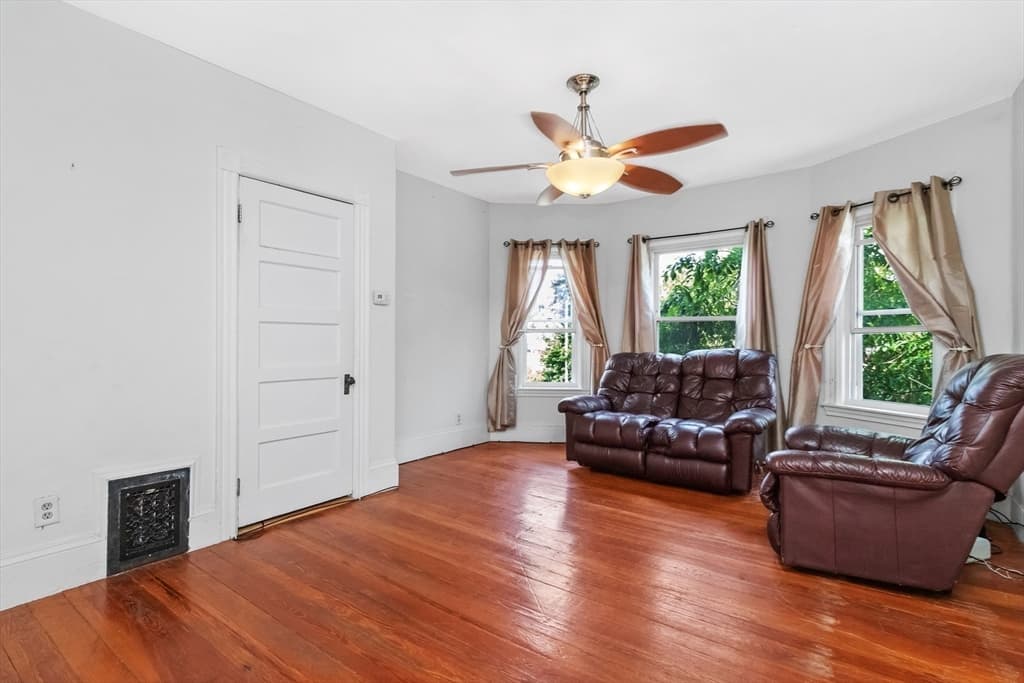 126 Butler Rd, Quincy MA 02169 photo 24