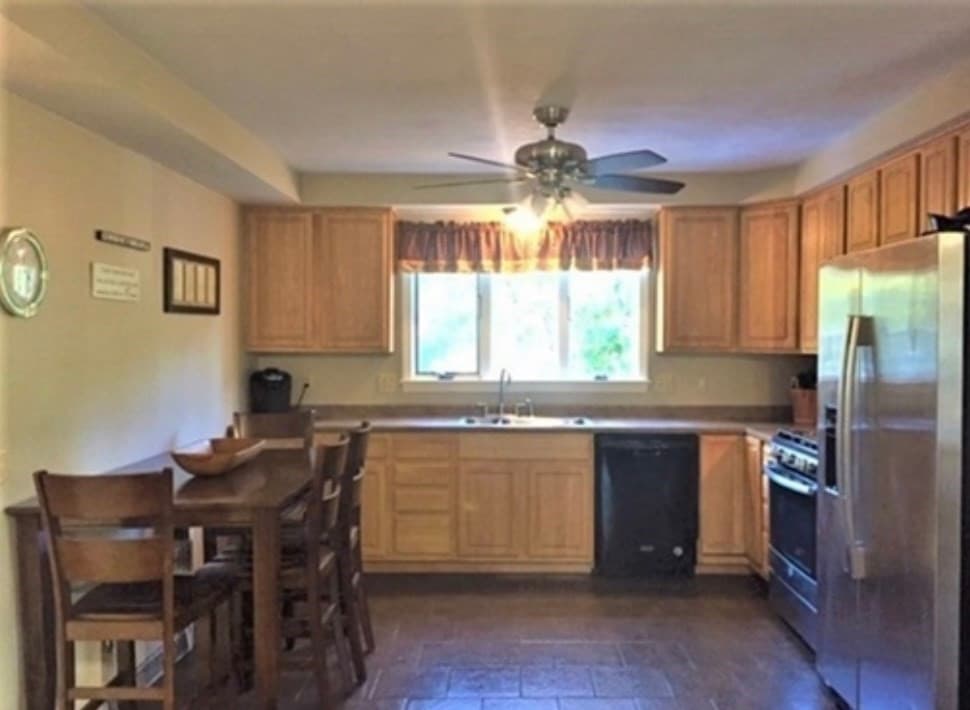 Single Family Residence at 106 Linden St, Attleboro MA 02703, Attleboro, photo 2 of 2