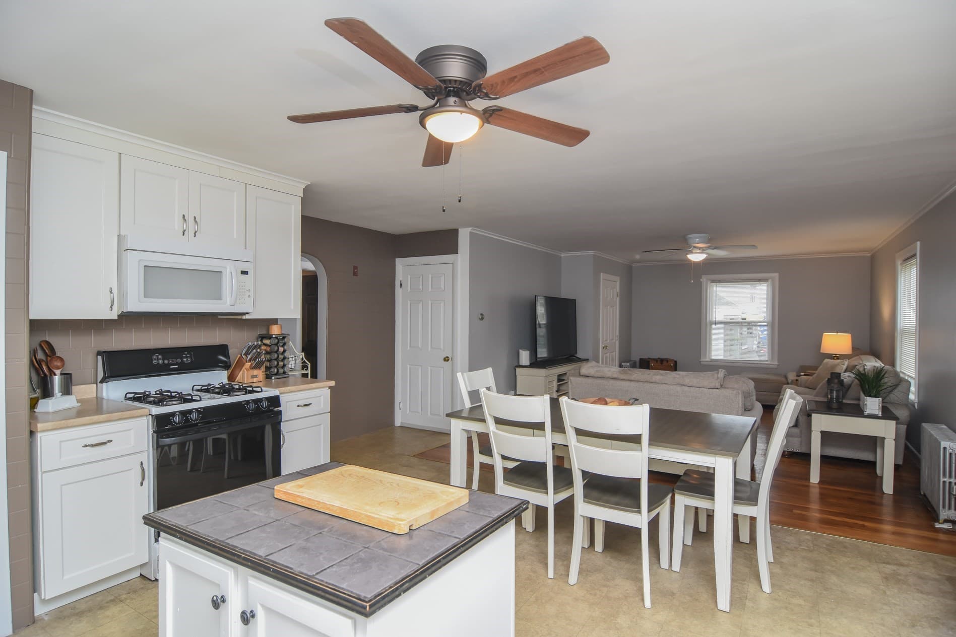 Single Family Residence at 2 Lamb St, Attleboro MA 02703, Attleboro, photo 12 of 40
