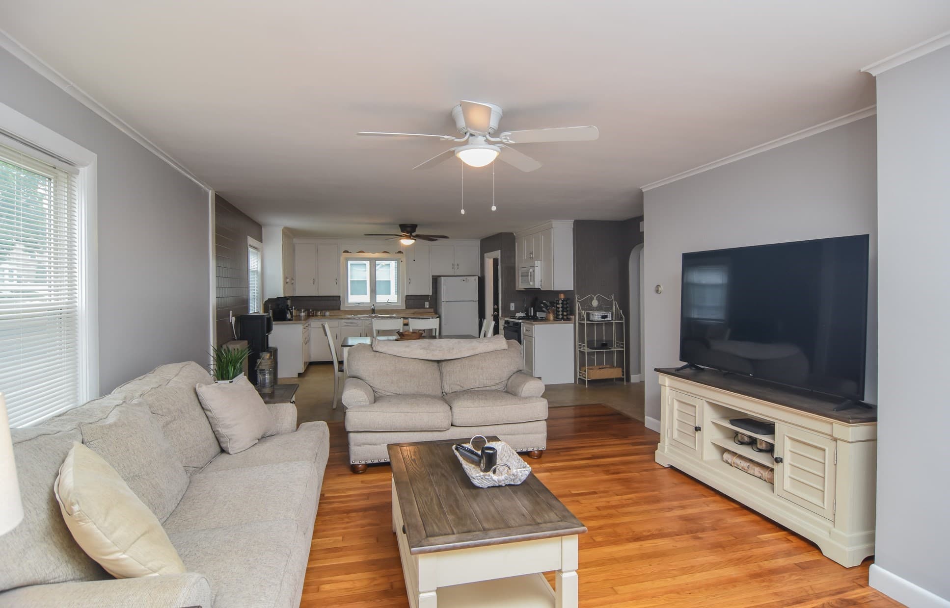 Single Family Residence at 2 Lamb St, Attleboro MA 02703, Attleboro, photo 10 of 40