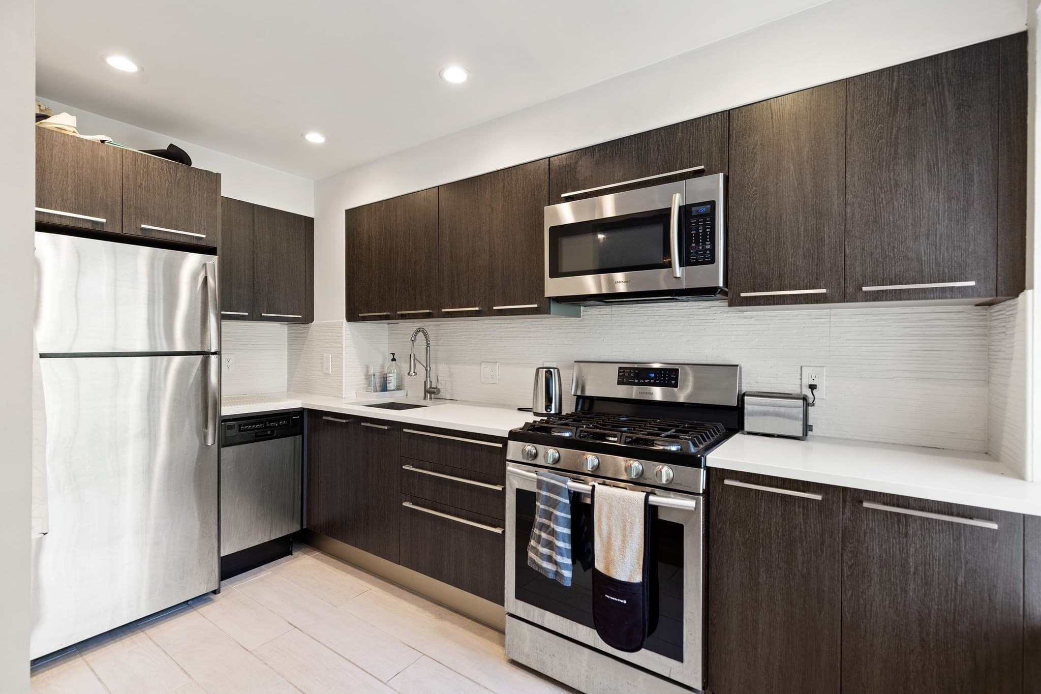 Condominium at 17 Bowdoin St. # C, Boston MA 02114, photo 6 of 17