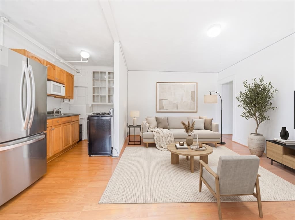 1607 Commonwealth Ave # 04, Boston MA 02135 photo 7