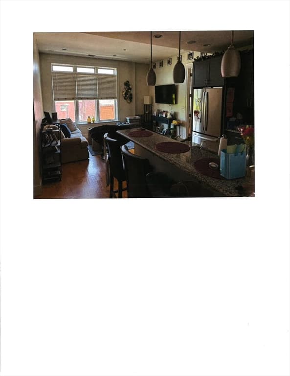 Condominium at 115 B Street # 5, Boston MA 02127, Boston, photo 2 of 5
