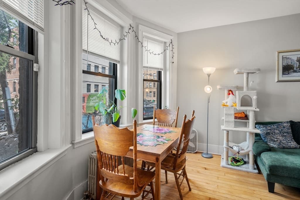 Condominium at 1157 Commonwealth Ave # 1, Boston MA 02134, Boston, photo 4 of 23