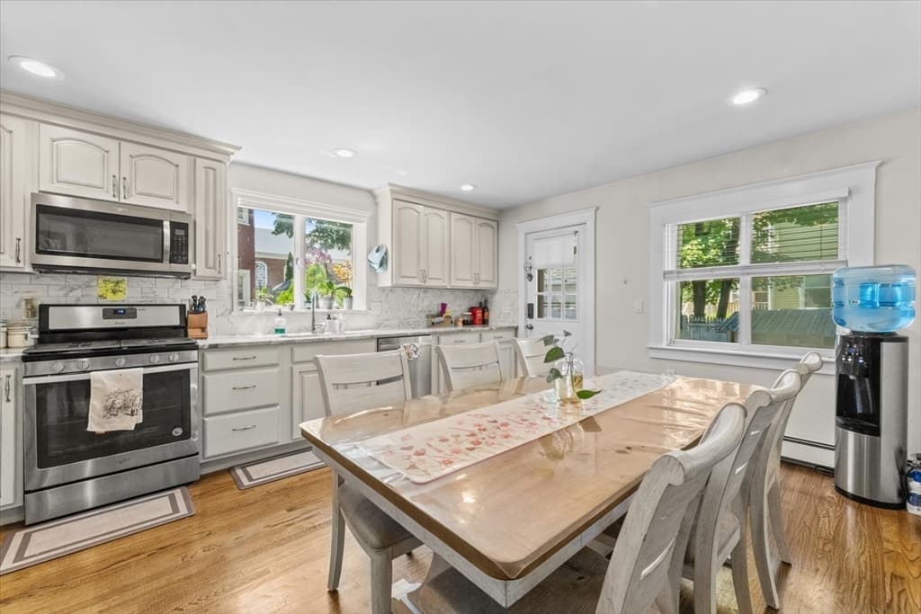 3 Oakland Park, Medford MA 02155 photo 2