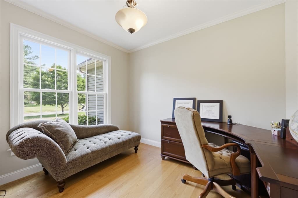 Single Family Residence at 8 Lexington Circle, Southwick MA 01077, Southwick, photo 11 of 42