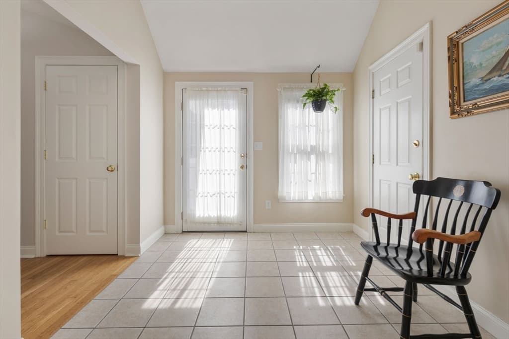 38 Juniper Ln # 38, Hanover MA 02339 photo 3