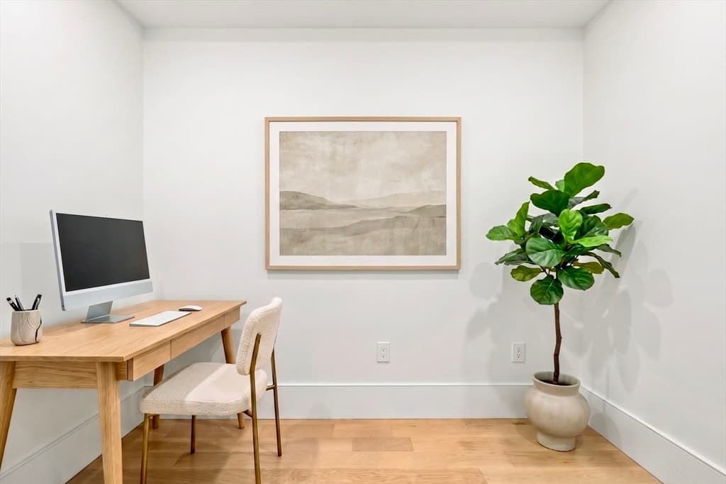 Condominium at 377 W 1st St # 3, Boston MA 02127, Boston, photo 23 of 33