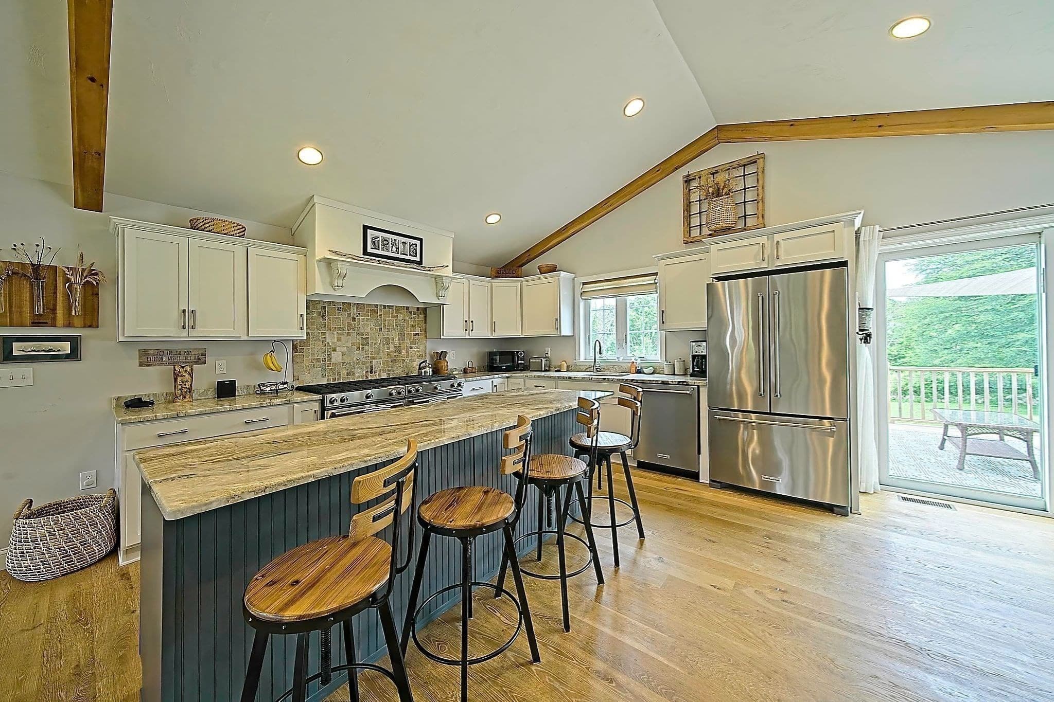 Single Family Residence at 3 Blacksmith Drive, Acushnet MA 02743, Acushnet, photo 10 of 24
