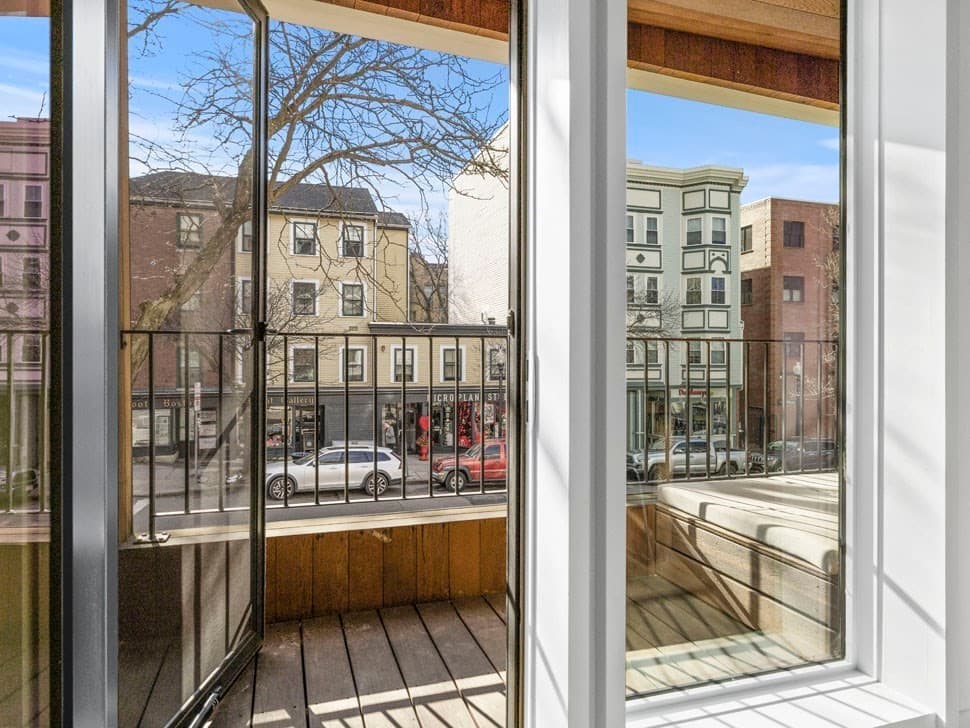 Condominium at 362-364 W Broadway # 2, Boston MA 02127, Boston, photo 16 of 22