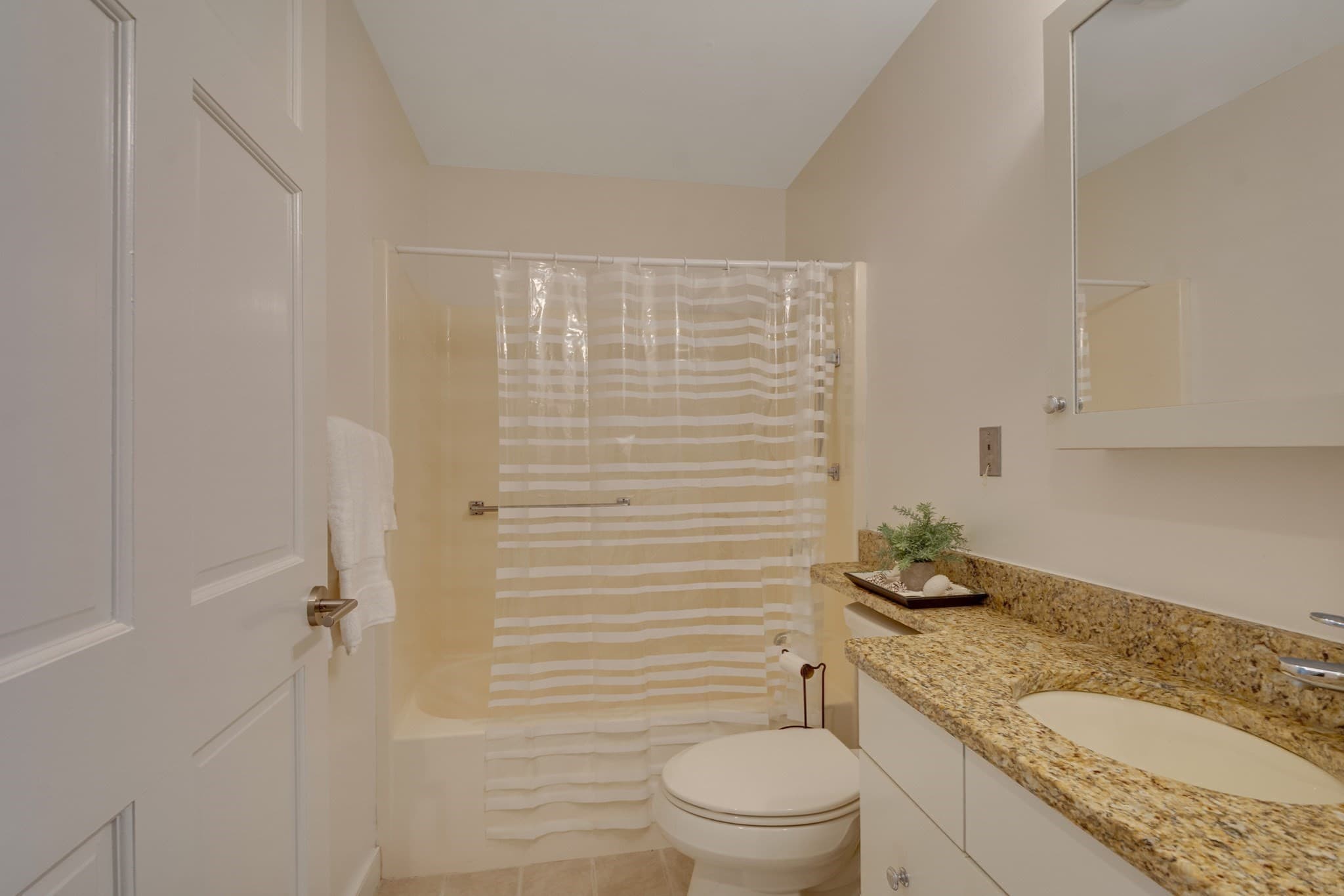 Condominium at 140 Lincoln Road # 218, Lincoln MA 01773, Lincoln, photo 16 of 22