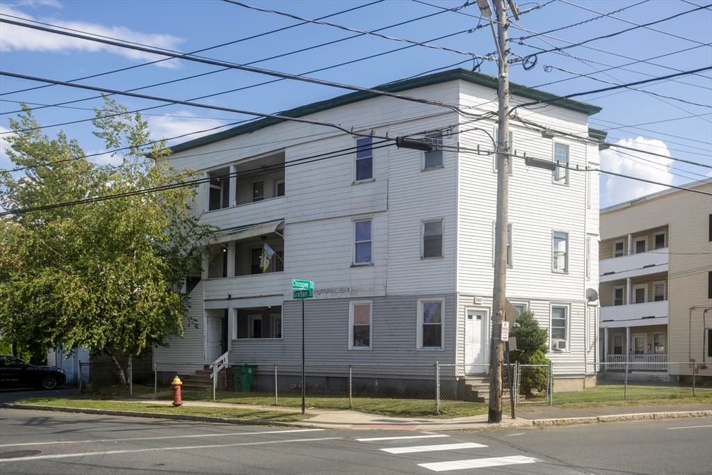 583 Chicopee St, Chicopee MA 01013 photo 3