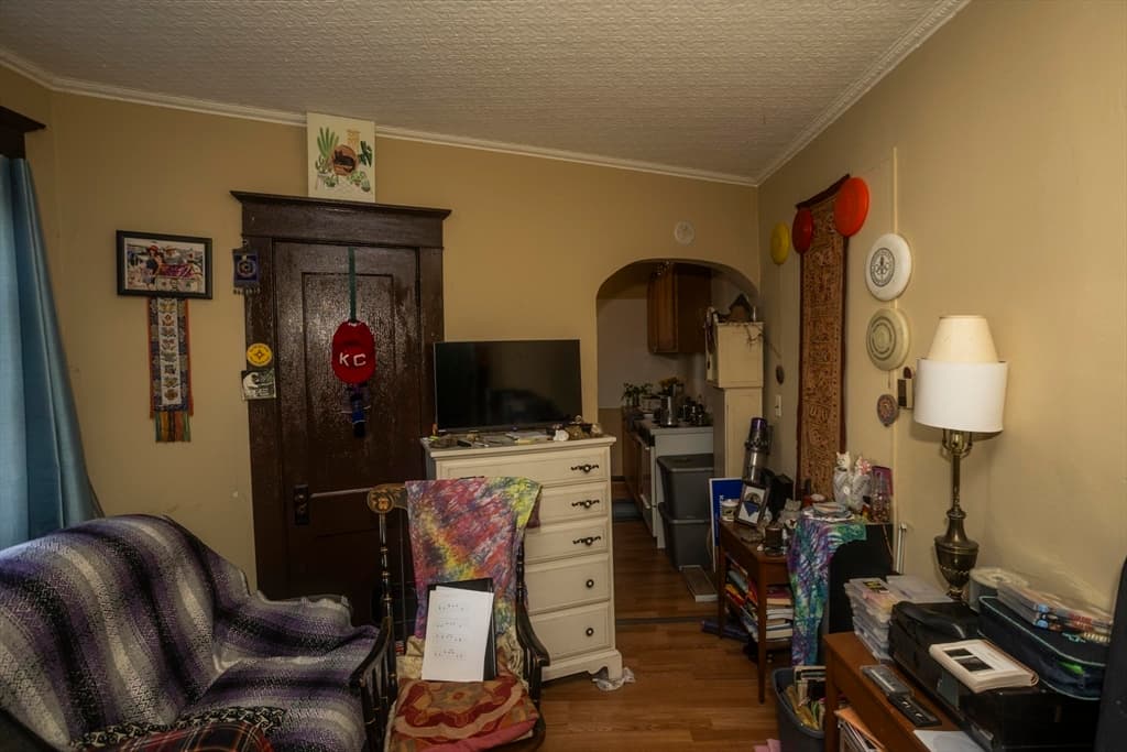 583 Chicopee St, Chicopee MA 01013 photo 18