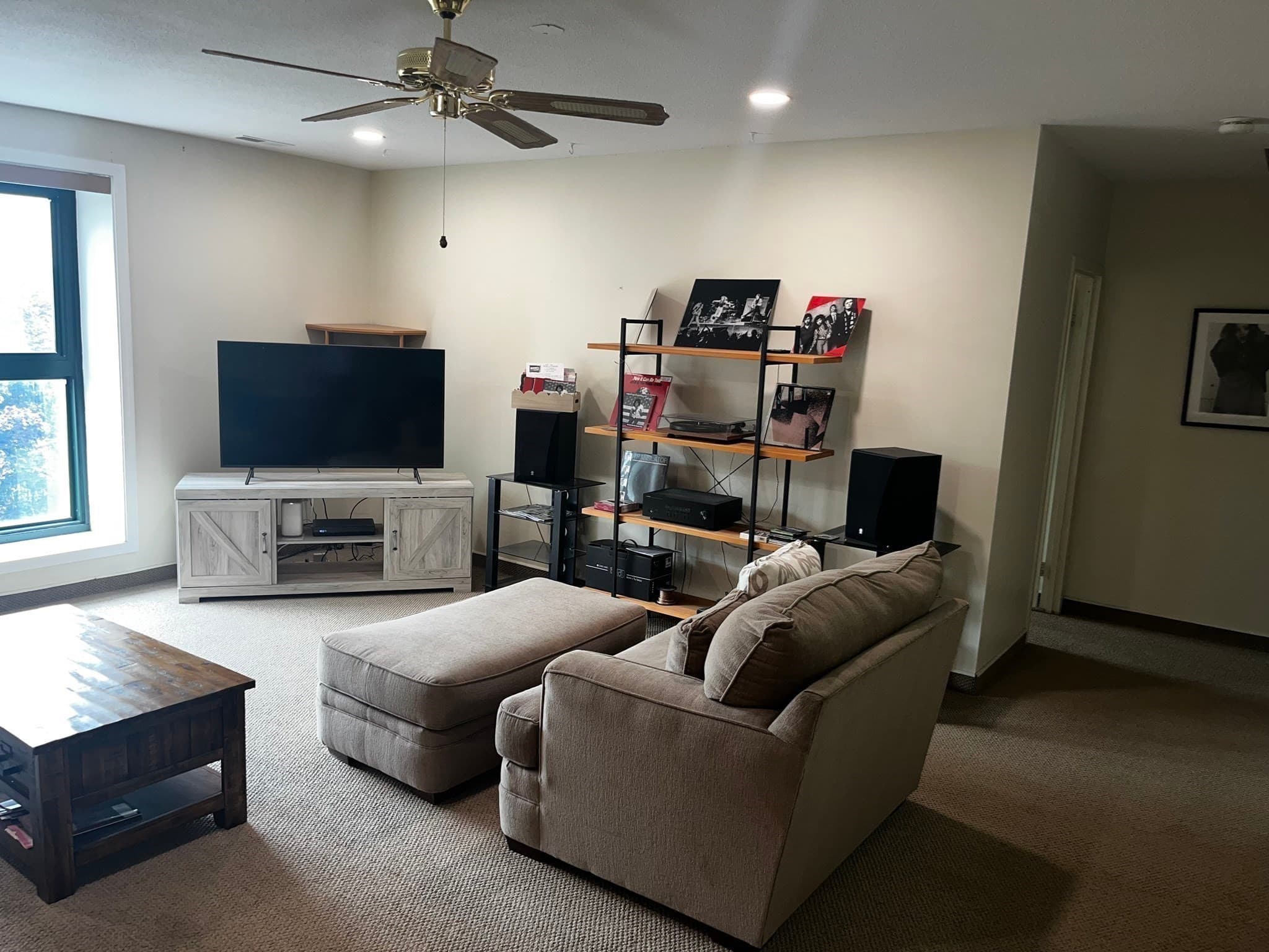 Condominium at 150 Rumford Avenue # 418, Mansfield MA 02048, photo 7 of 30
