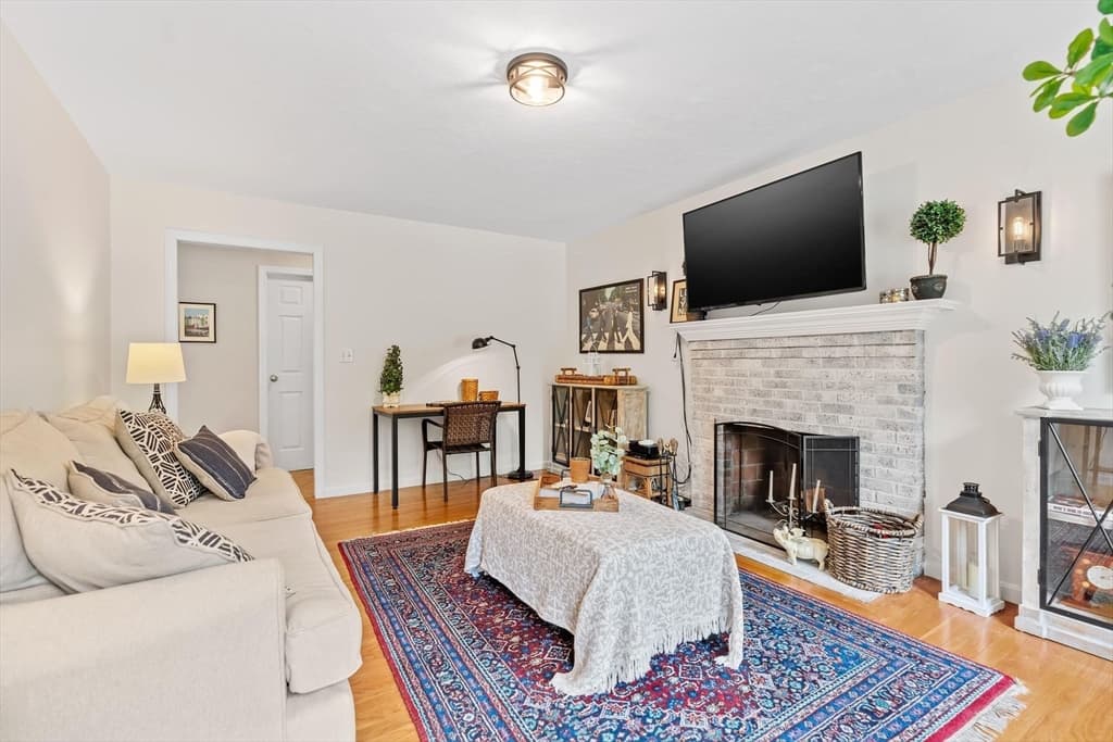 2 Ture Ln, Holbrook MA 02343 photo 10