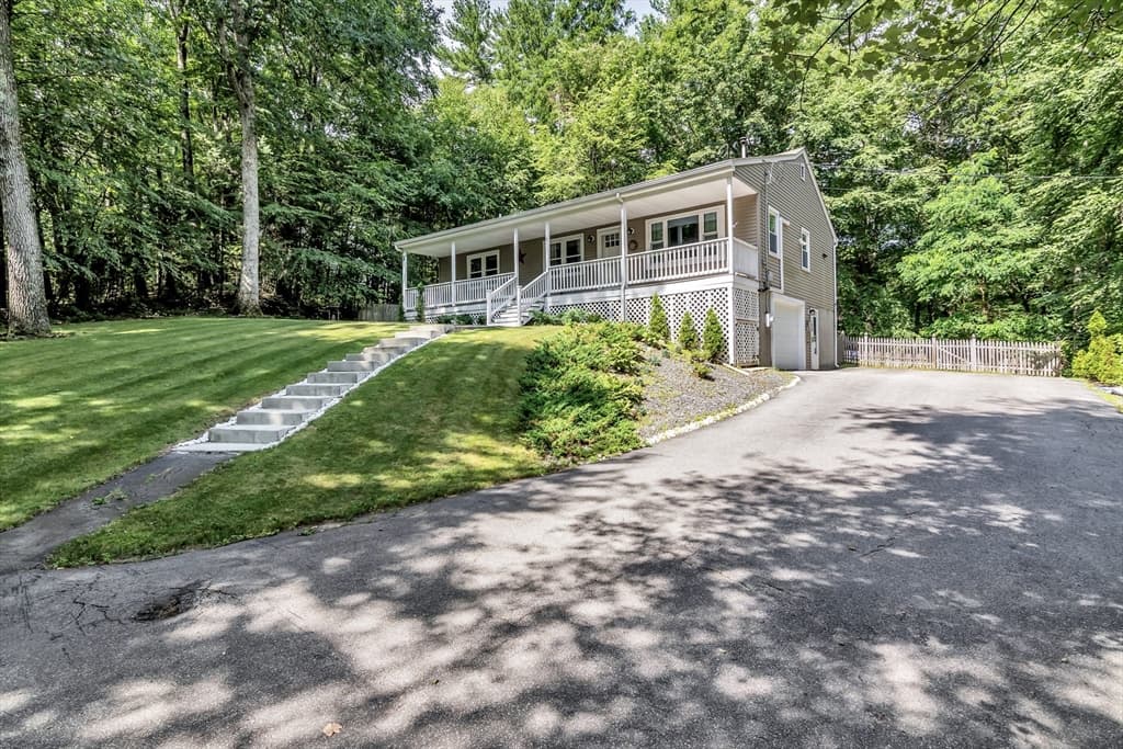 Single Family Residence at 2 Gates Ln, Millbury MA 01527, Millbury, photo 4 of 30