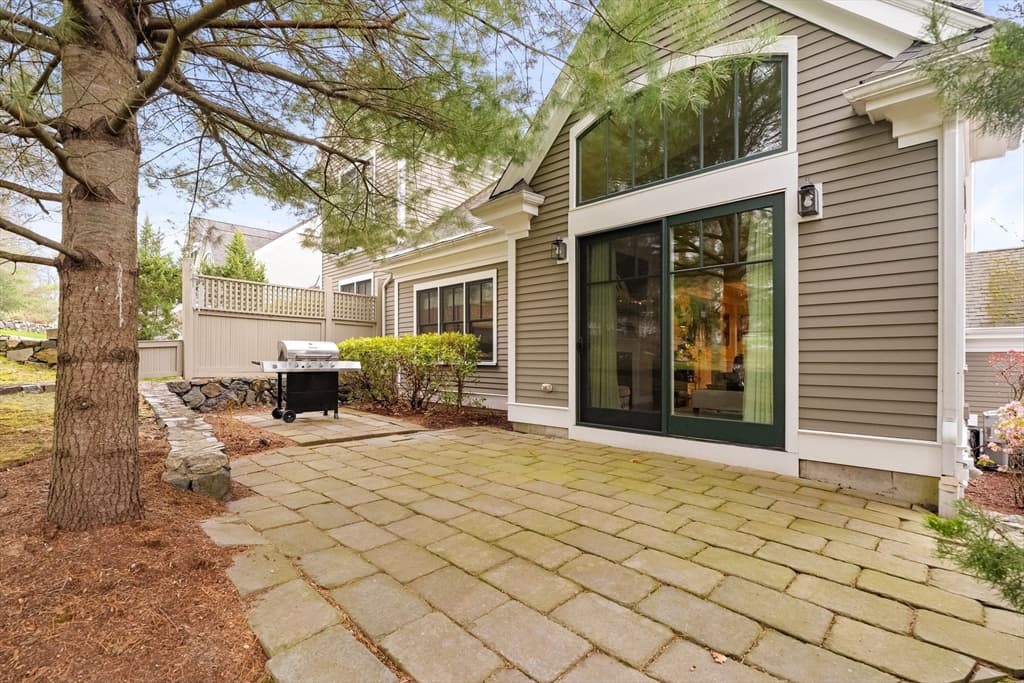 127 Johnson Woods Dr # 127, Reading MA 01867 photo 37