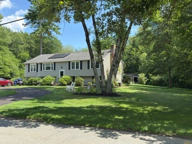 841 Union St, East Bridgewater MA 02333 photo 3
