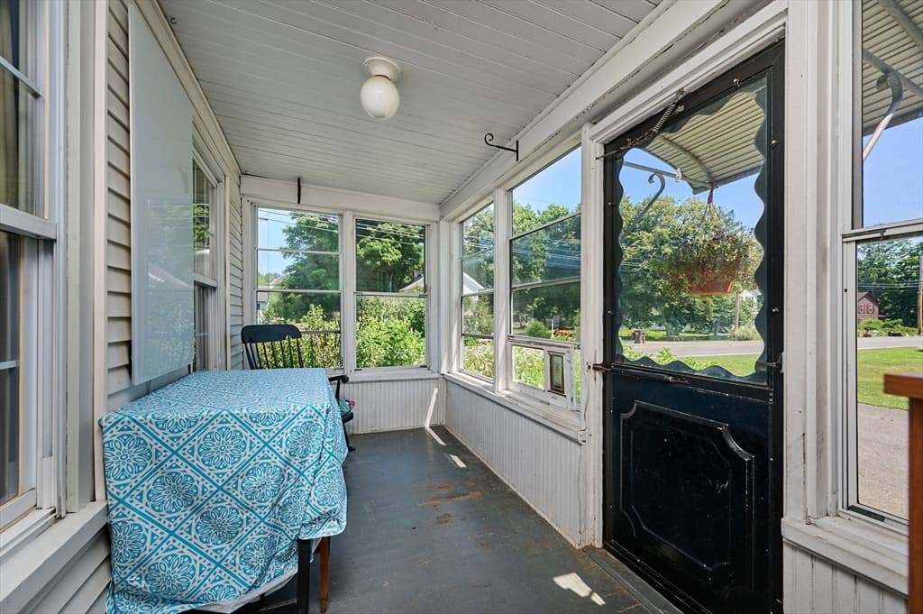 666 Montgomery Rd, Westfield MA 01085 photo 7