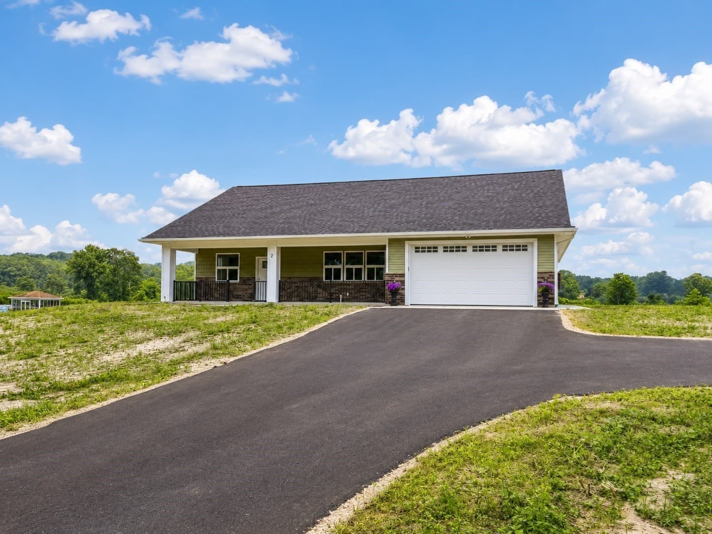 Single Family Residence at 2 Cronin Hill Road, Hatfield MA 01038, Hatfield, photo 5 of 42