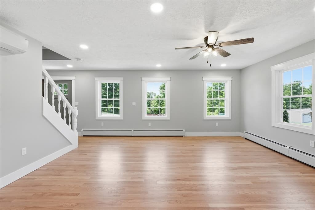 2 Meeting House Ln, Wilbraham MA 01095 photo 9