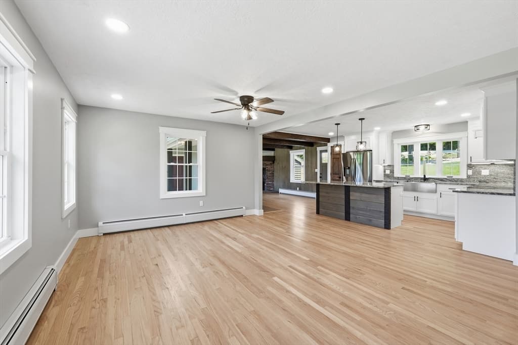 2 Meeting House Ln, Wilbraham MA 01095 photo 8