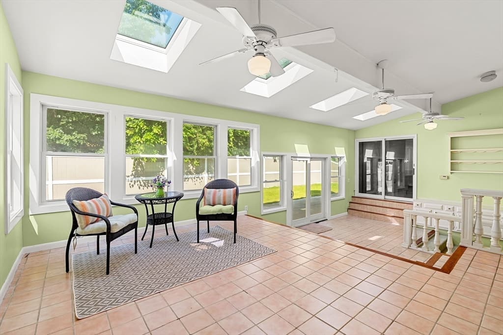 173 Florence Rd, Lowell MA 01851 photo 22