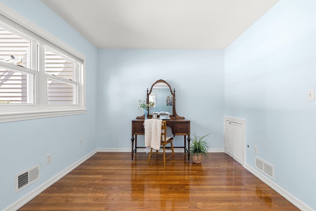173 Florence Rd, Lowell MA 01851 photo 28