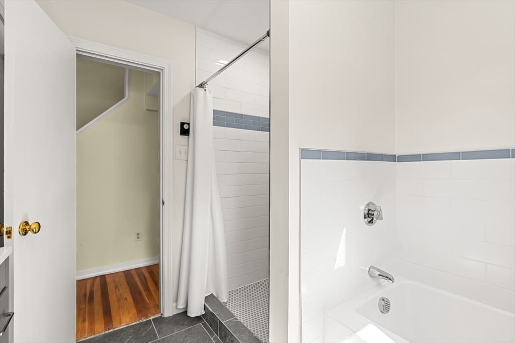 173 Florence Rd, Lowell MA 01851 photo 30