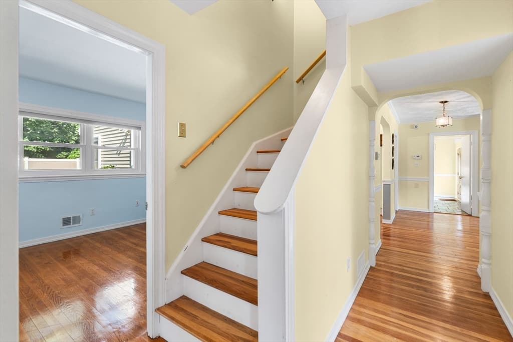 173 Florence Rd, Lowell MA 01851 photo 34
