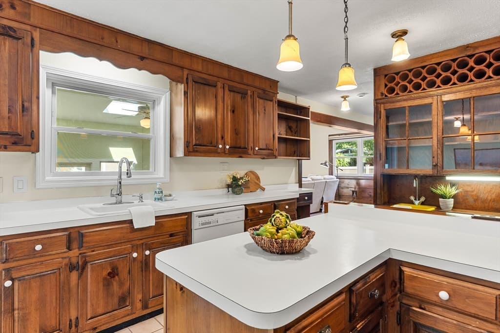 173 Florence Rd, Lowell MA 01851 photo 15