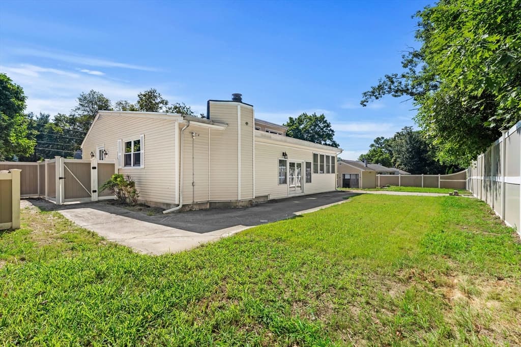 173 Florence Rd, Lowell MA 01851 photo 40