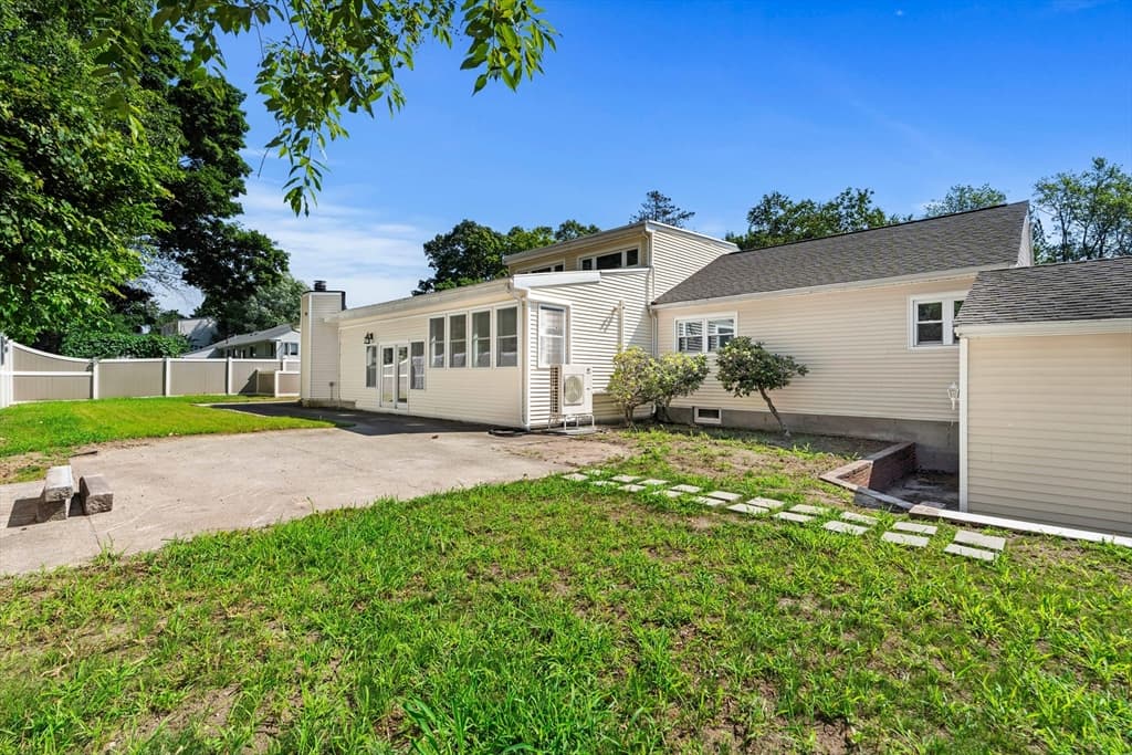 173 Florence Rd, Lowell MA 01851 photo 39