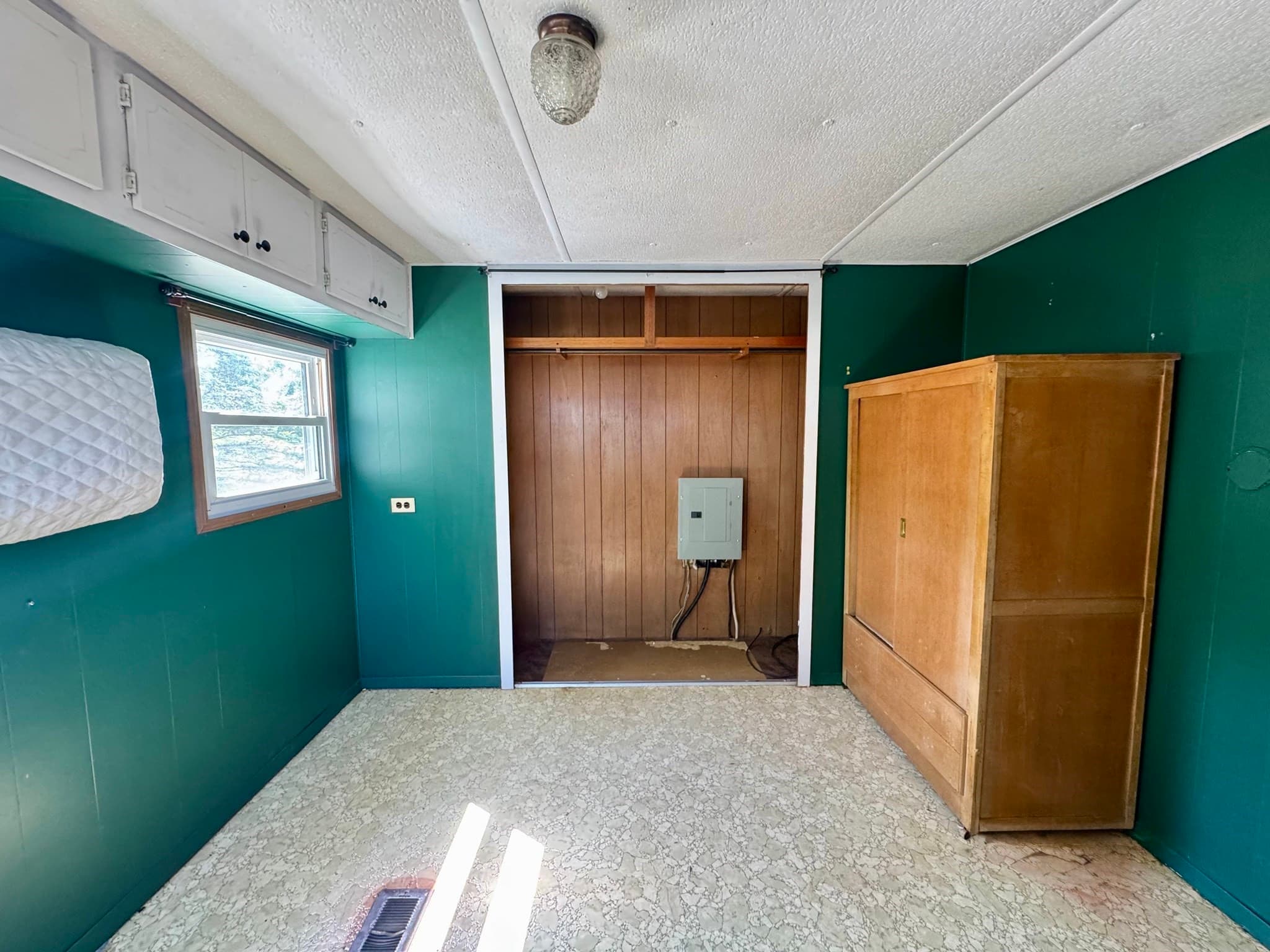 Mobile Home at 350 West St # 41, Ludlow MA 01056, Ludlow, photo 5 of 19