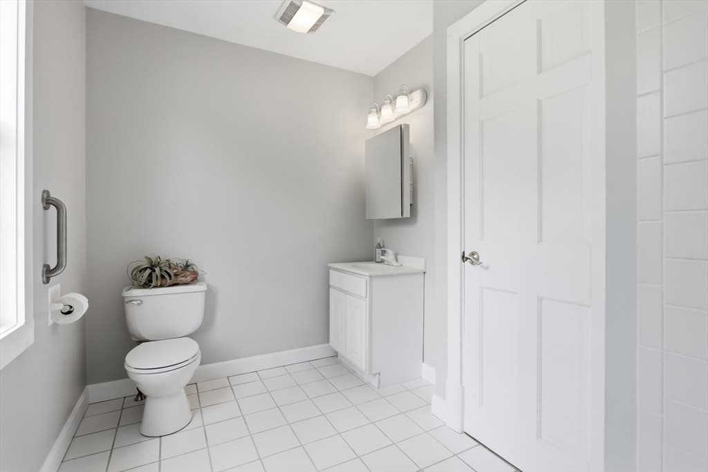 45 King St, Littleton MA 01460 photo 23