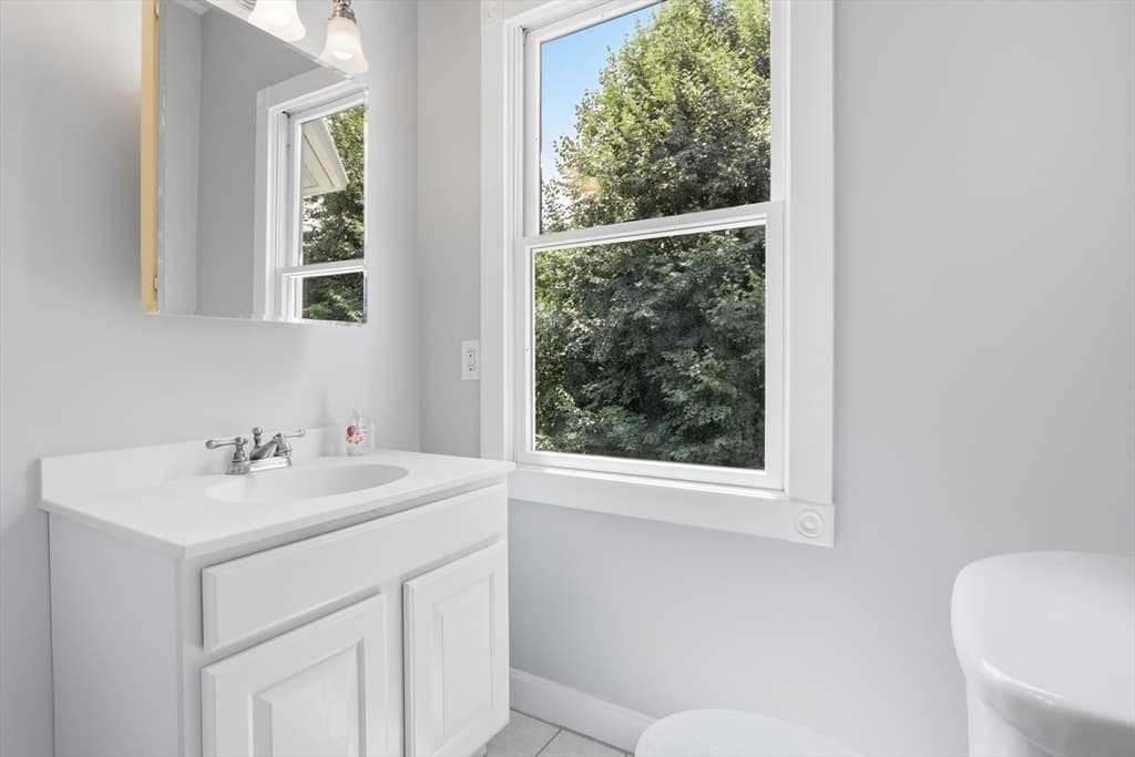 45 King St, Littleton MA 01460 photo 32