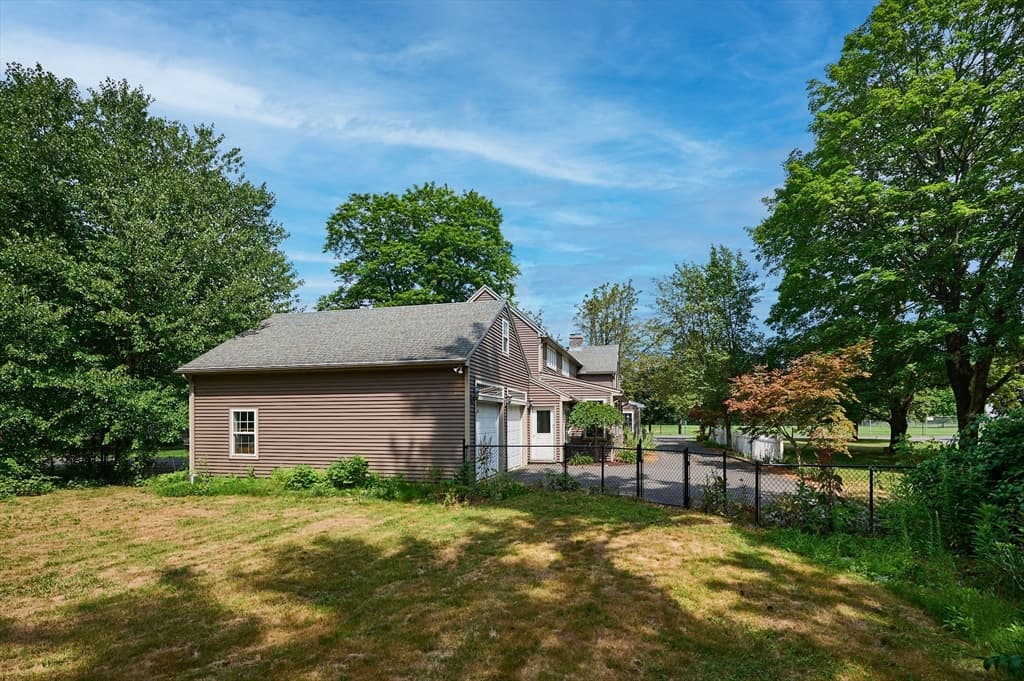 236 N. Maple St., Northampton MA 01062 photo 33
