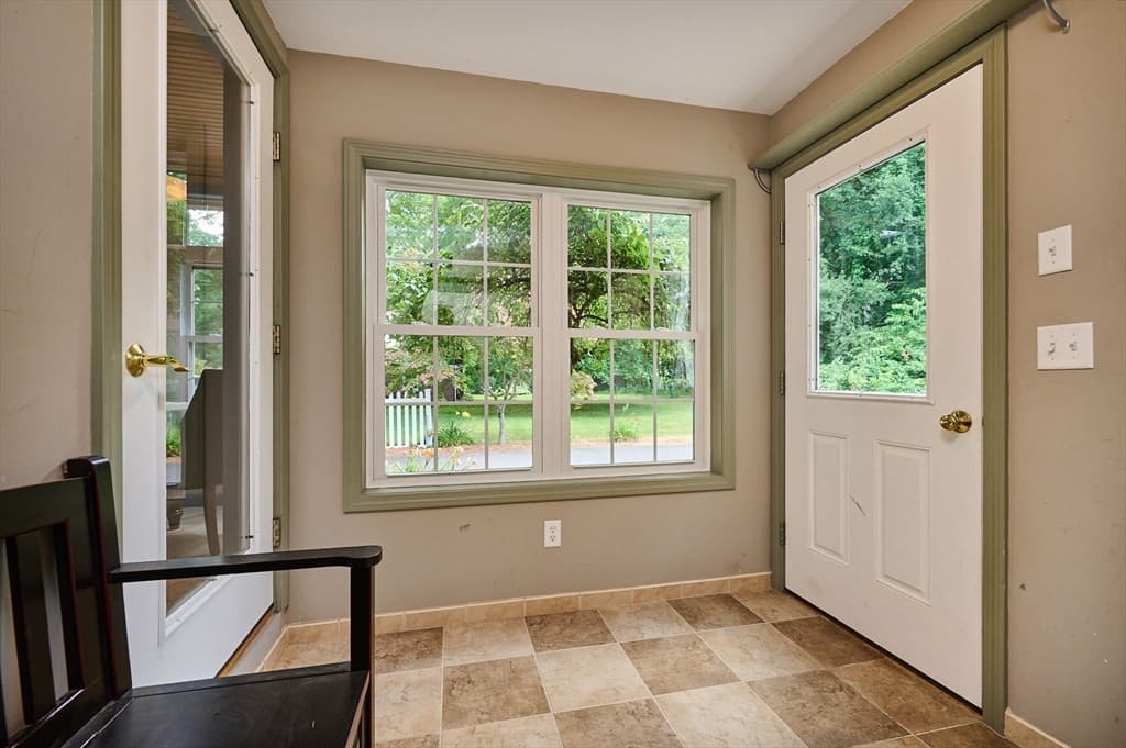 236 N. Maple St., Northampton MA 01062 photo 15