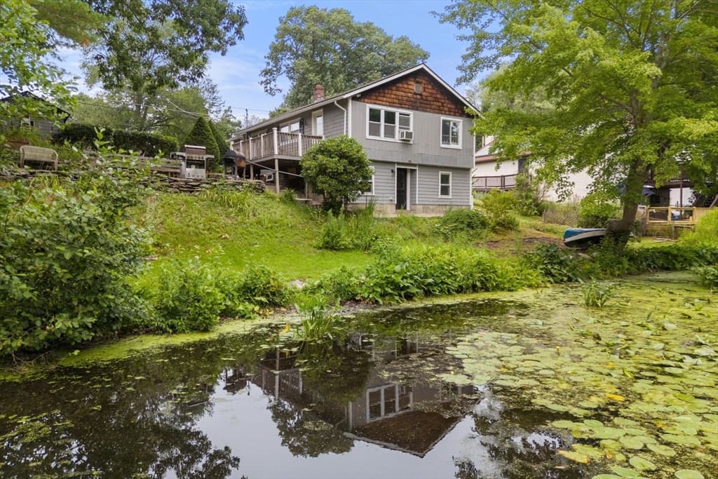 Single Family Residence at 10 Riverside Dr, Auburn MA 01501, Auburn, photo 26 of 33