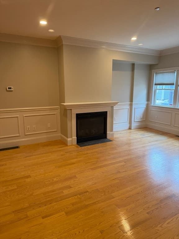Condominium at 138 W 9th St # 2, Boston MA 02127, Boston, photo 2 of 7