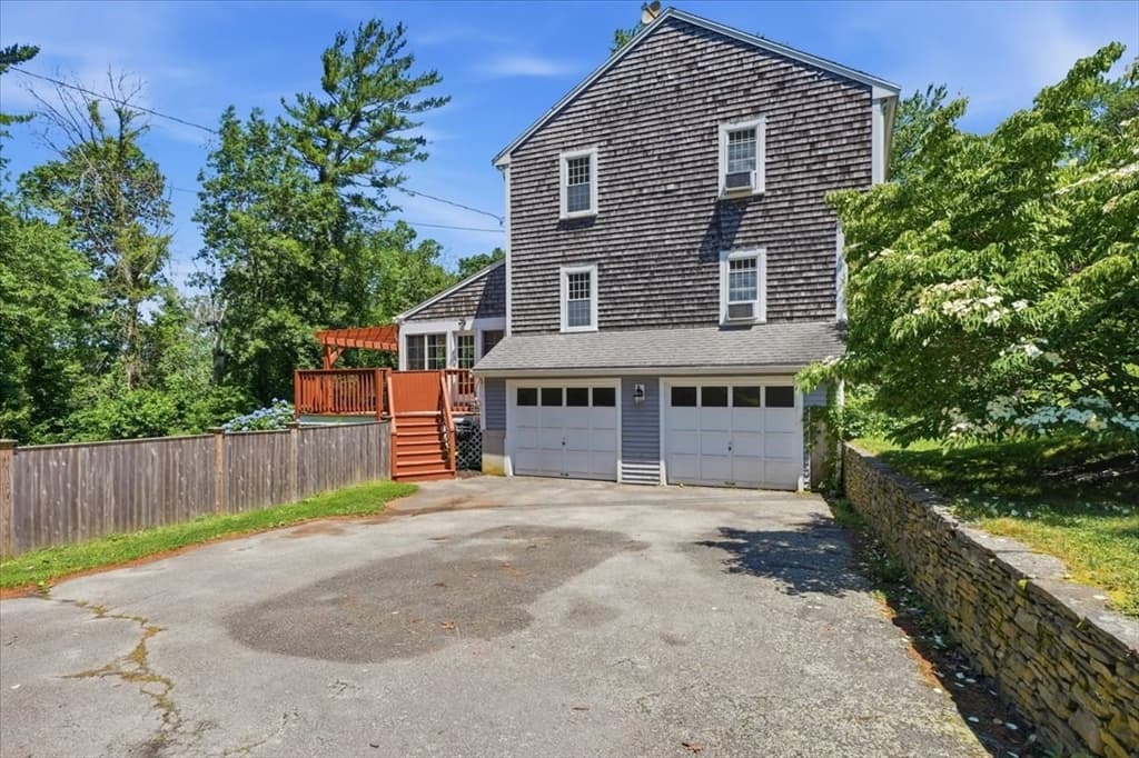 340 Church St, Marshfield MA 02050 photo 3