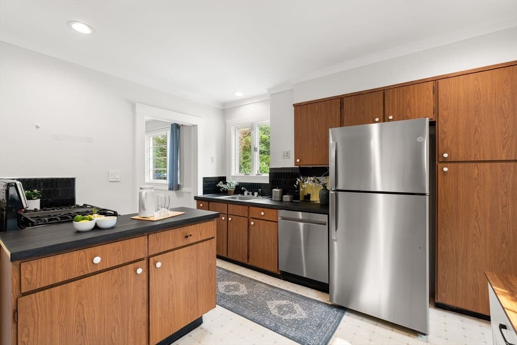 Single Family Residence at 67 Ronald Road, Arlington MA 02474, Arlington, photo 16 of 41